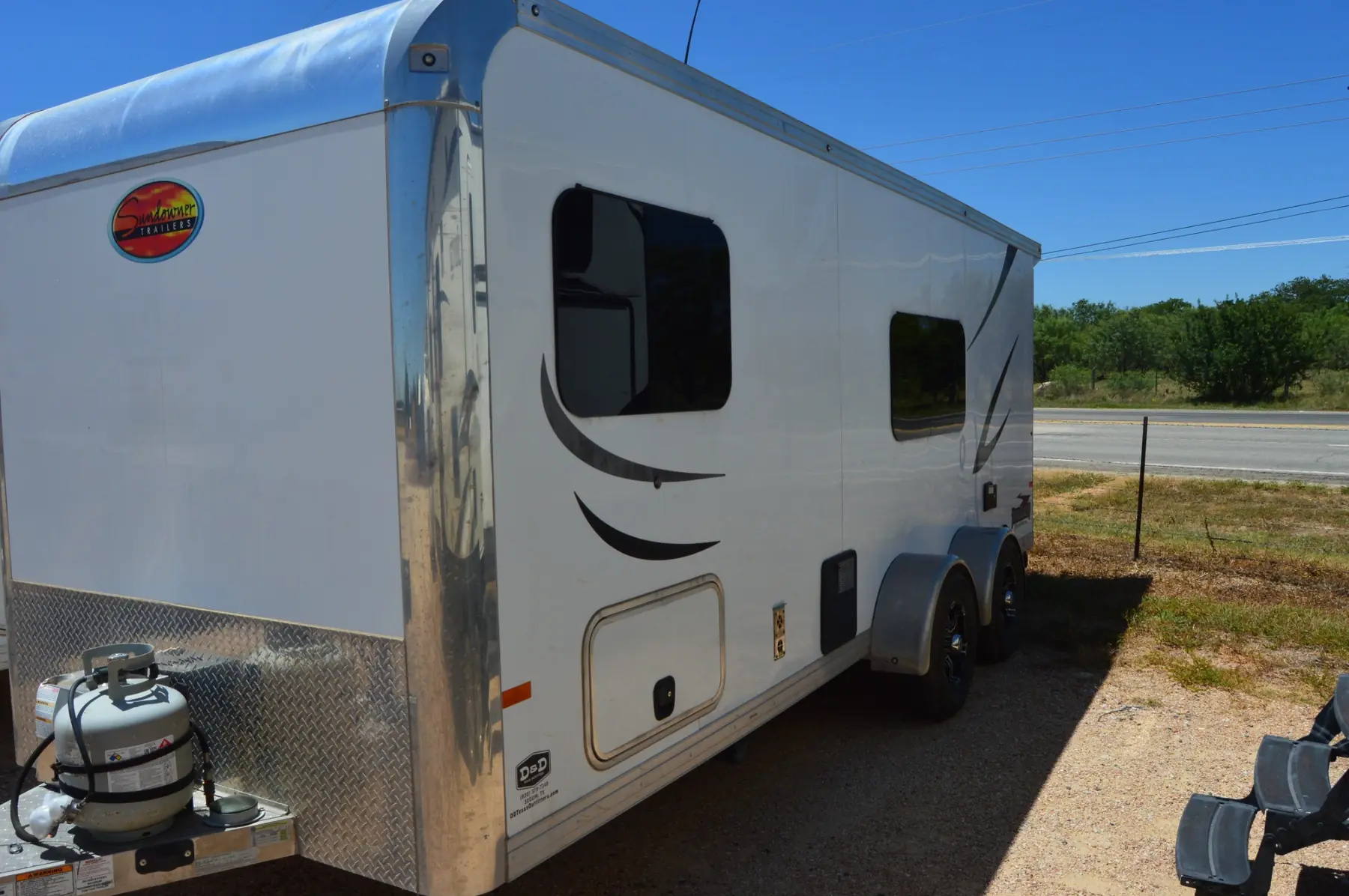 2021 Sundowner TrailBlazer 2069 TB travel trailer exterior